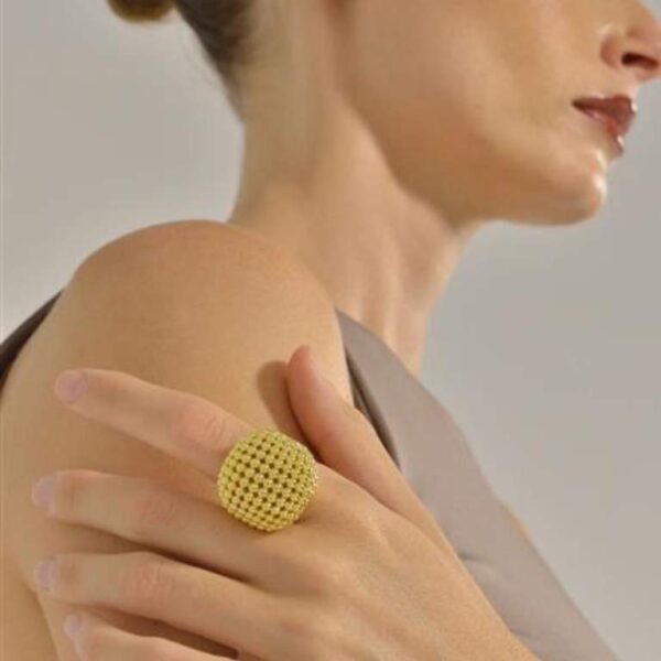 Anillo Metal Chapado Dorado Círculo Bolitas - Imagen 3